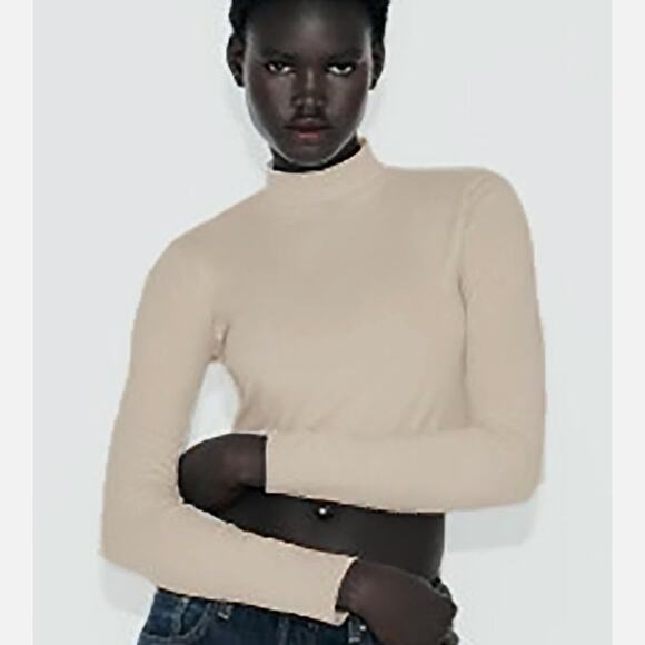 Zara Ecru Mock Neck Long Sleeve Top - Picture 1 of 6